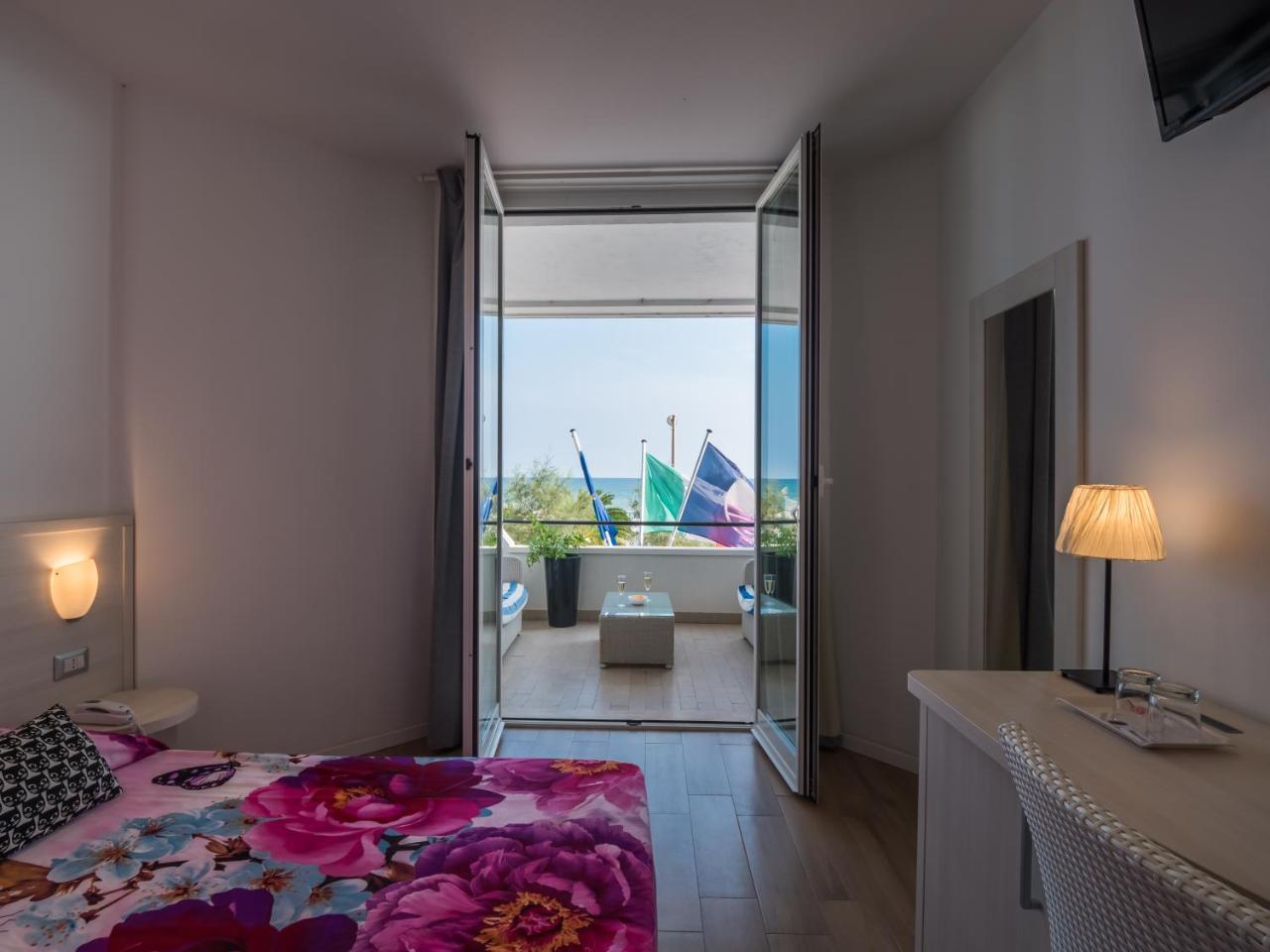 Hotel Villa Sorriso Senigallia Esterno foto